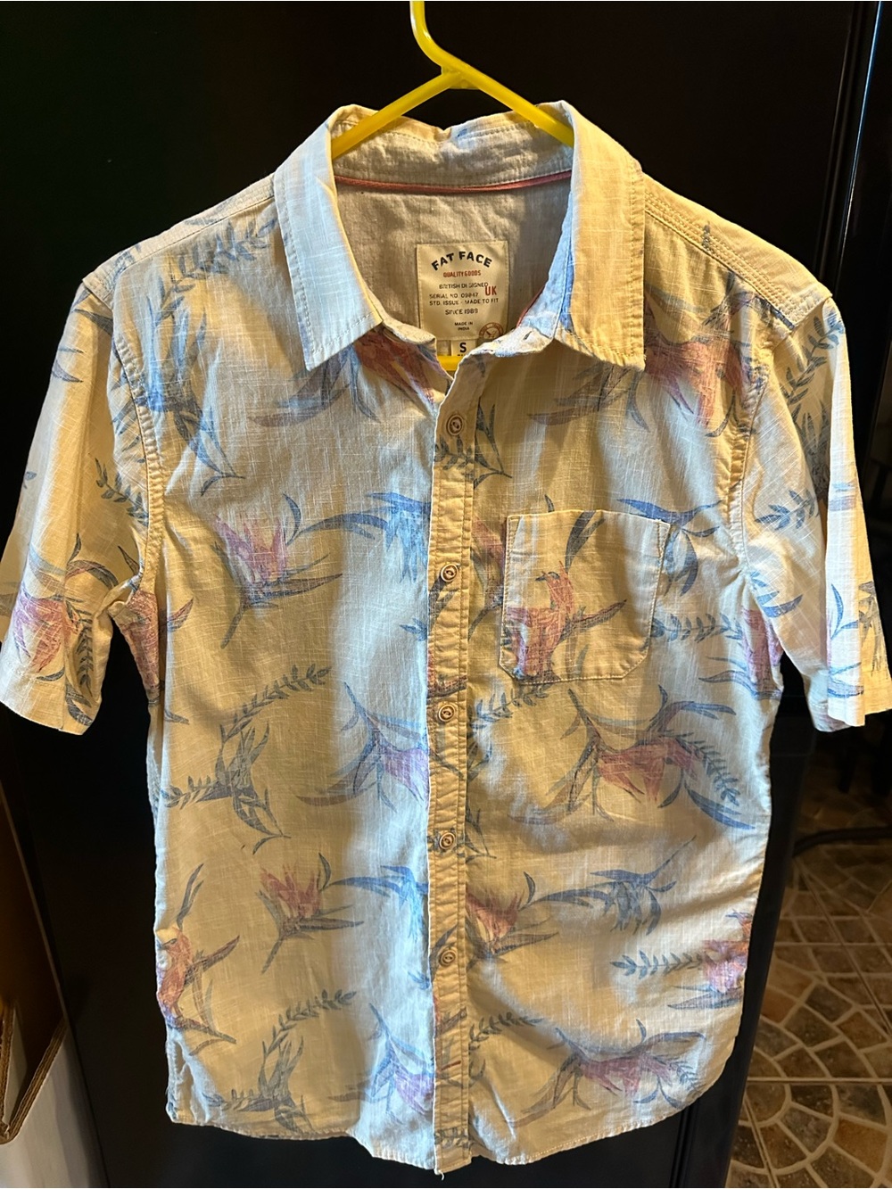 Fat Face Men’s Cream Floral Short-Sleeve Button-Up Shirt